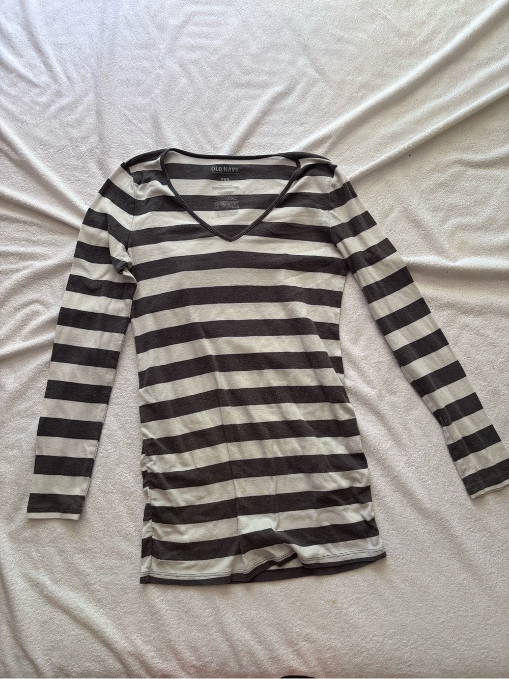 Old Navy Black and White Stripe V-Neck Long-Sleeve Top maternity